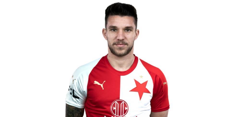 外媒：青岛海牛有意32岁罗马尼亚前国脚伯卢策